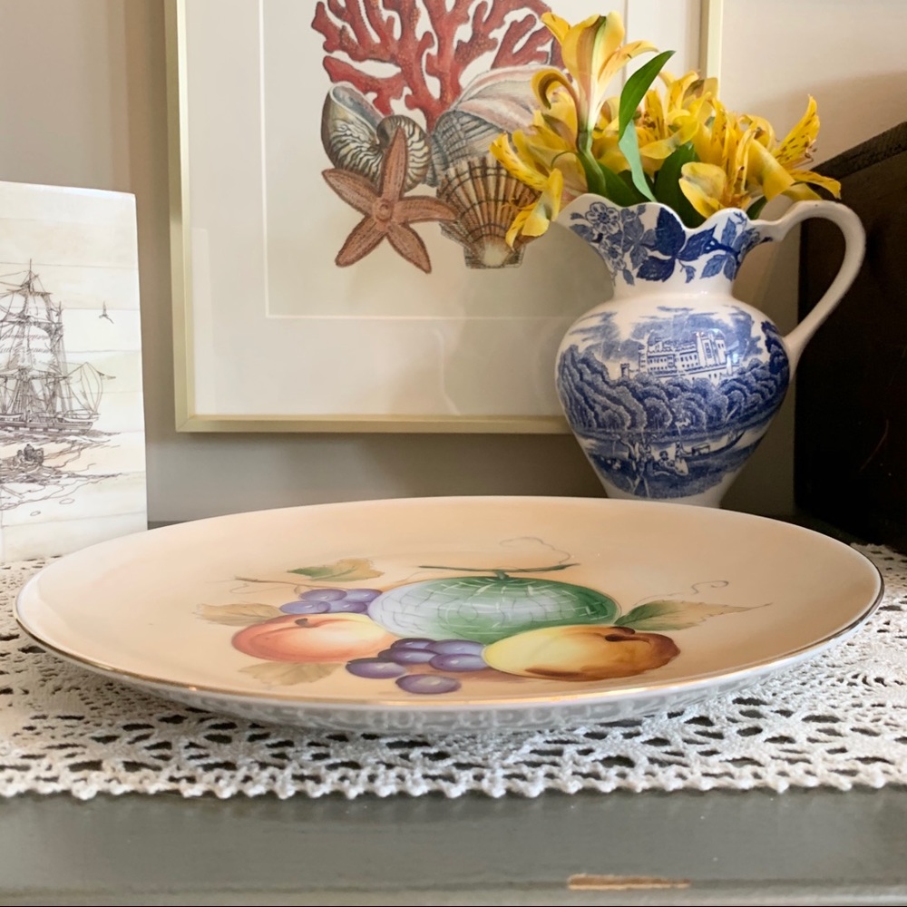 Beautiful Gold Rimmed Decorative Plate. Signed - Picture 3 of 7